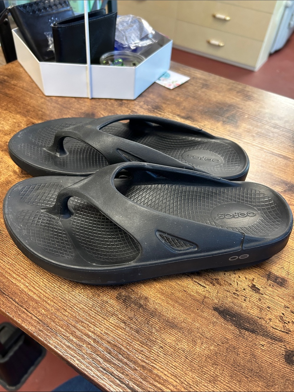 OOFOS OOriginal Recovery Thong Sandals 🖤✨ Unisex